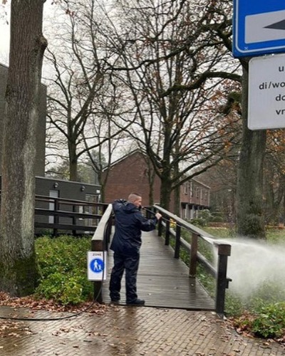 Menges-specialistsiche-schoonmaak-openbare-ruimtes-reiniging