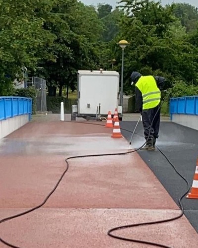 Menges-specialistische-schoonmaak-hoge-druk-infra-reiniging