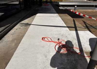 Specialistische reiniging-verwijderen-vloer-coating-buiten-terrein